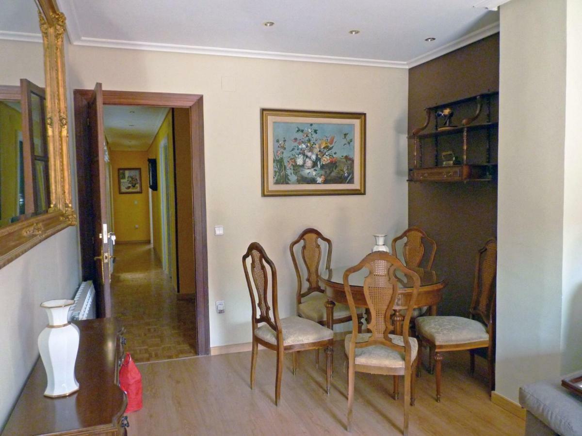 Calle San Bartolomé, 7 - 2. Piso Turístico Logroño Esterno foto